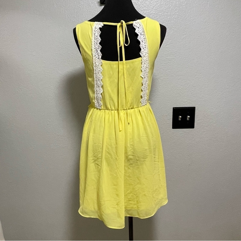 Papaya Sun Yellow Sleeveless Knee Length Spring Dress Size MEDIUM - Picture 7 of 8